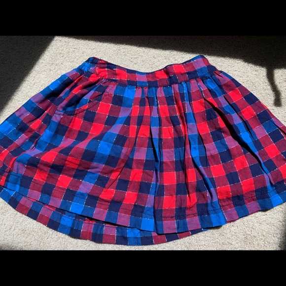 GIRLS NEVER WORN JUSTICE SKIRT - Picture 1 of 3